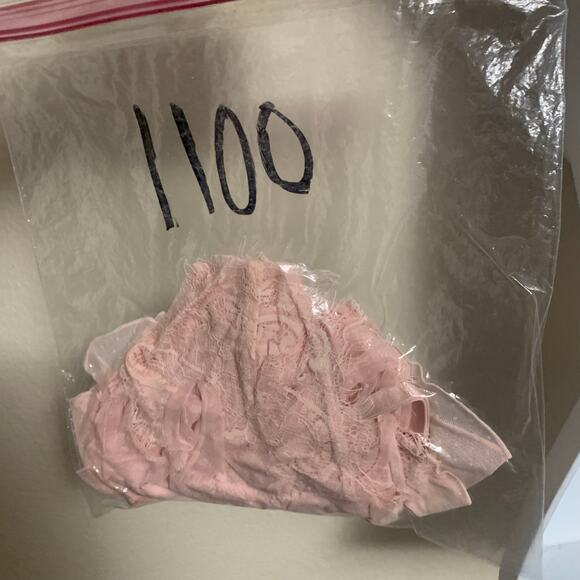 Chelsea28 Lace W/ Ribbons Lingerie Set Womens Size M - Picture 9 of 9